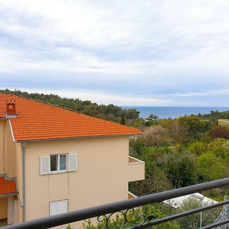 Apartment Oliva Yourcroatiaholiday Premantura Exteriör bild