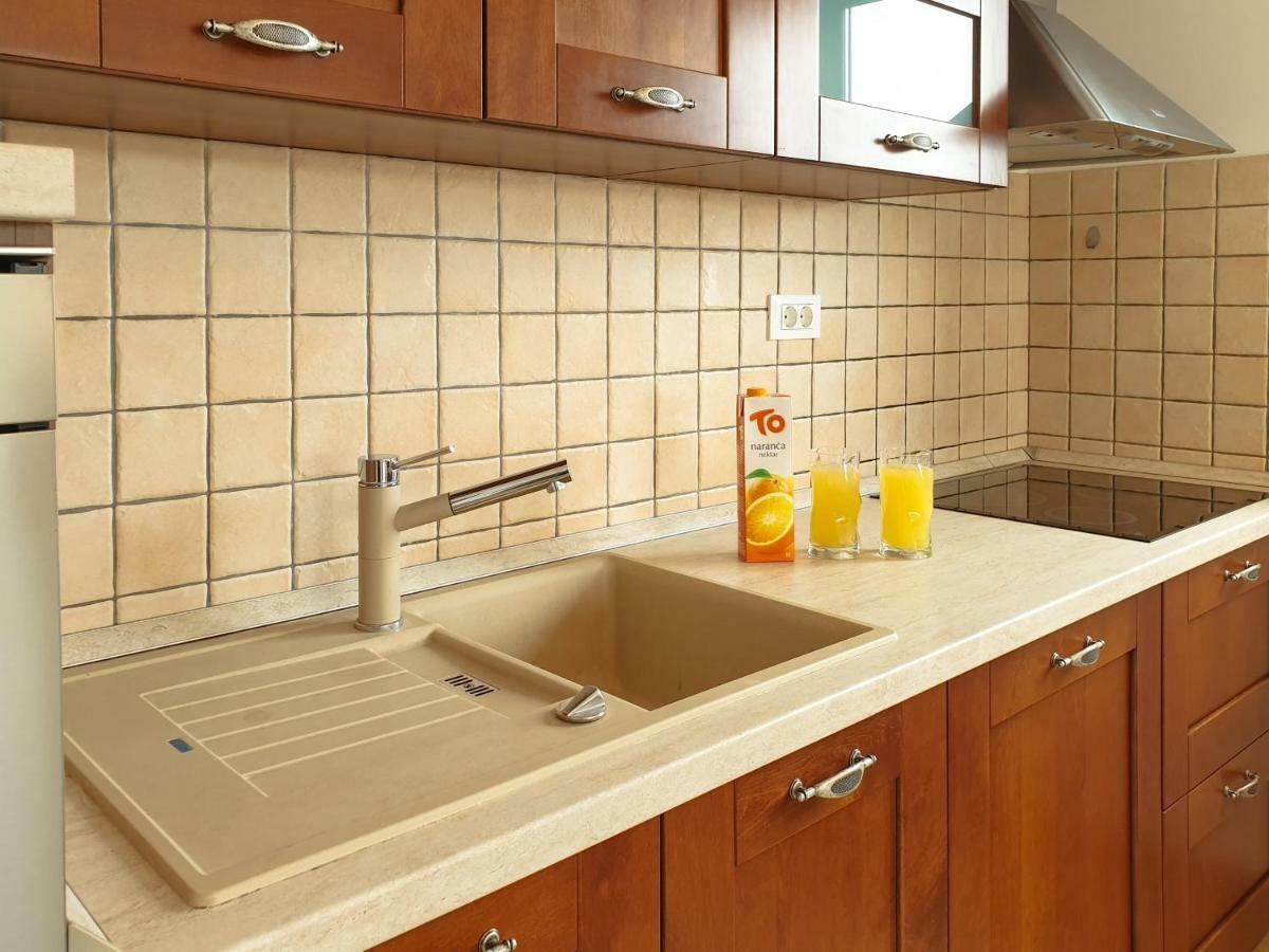 Apartment Oliva Yourcroatiaholiday Premantura Exteriör bild